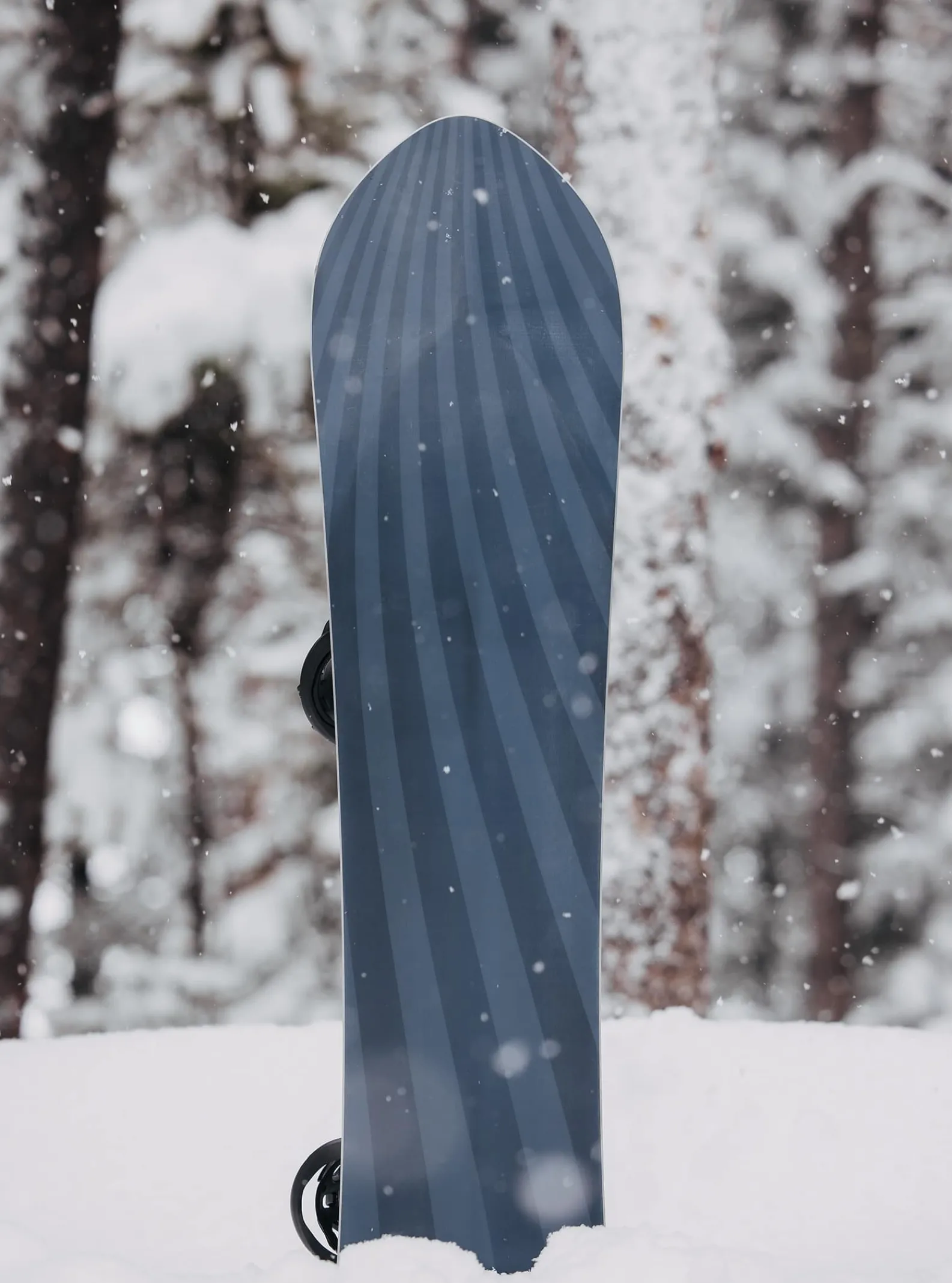 burton__snowboard_d_fish__7.webp Femme/Homme Burton - Snowboard 3D Fish Flat Top™ Directionnel
