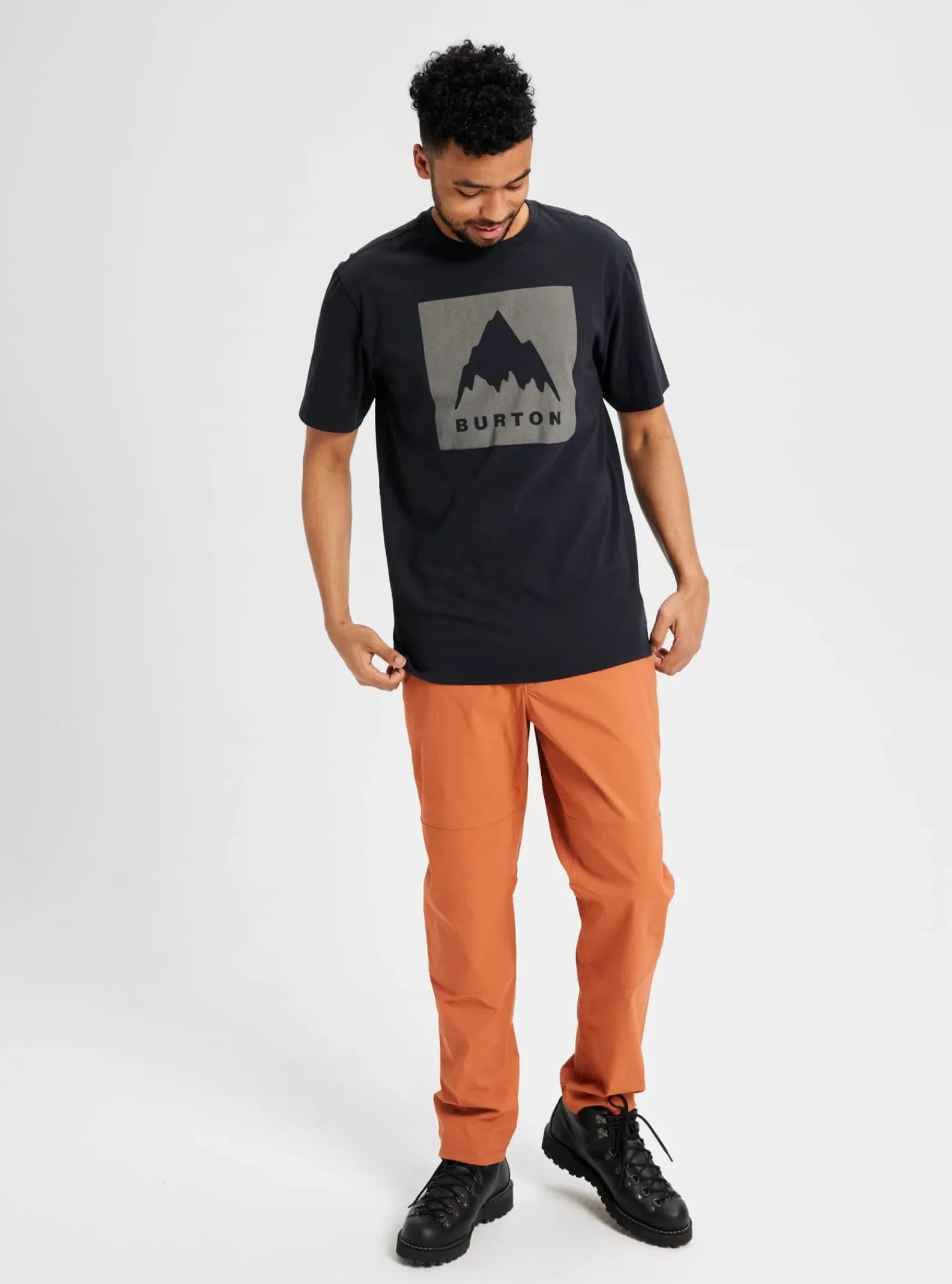 burton__tshirt__manches_c_7-3.webp Femme/Homme Burton - T-shirt à Manches Courtes Coupe Classique Mountain High